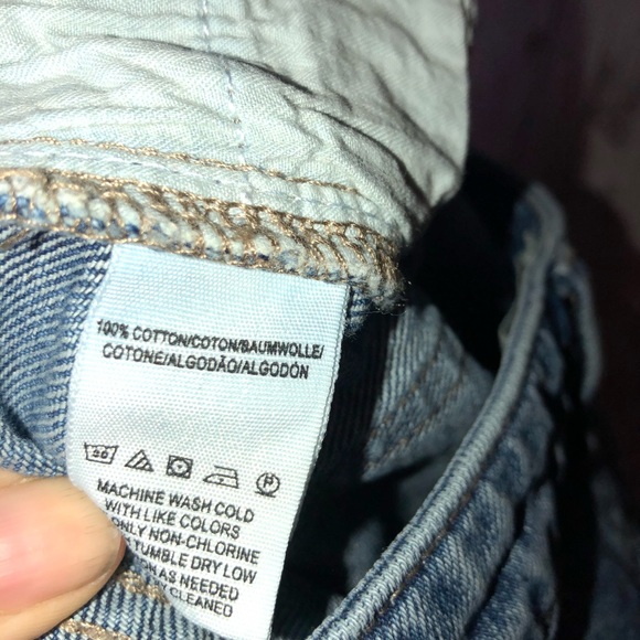 Free People front zip jean mini skirt. Size 30 - Picture 3 of 6